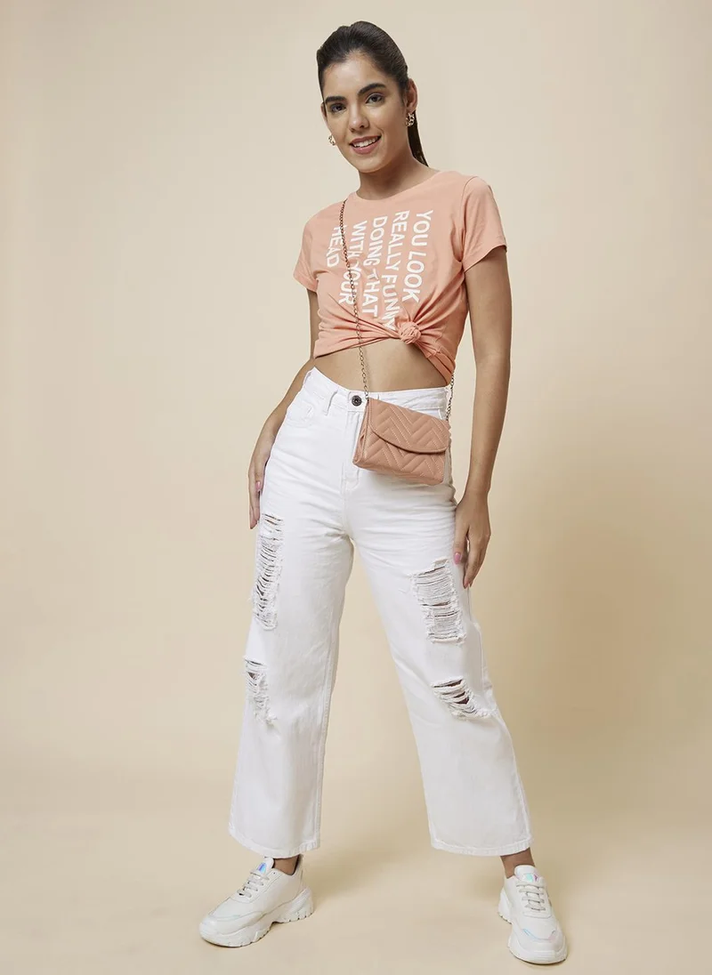 جلو باص تيشيرت قطن نقي بطباعة حروف نسائي